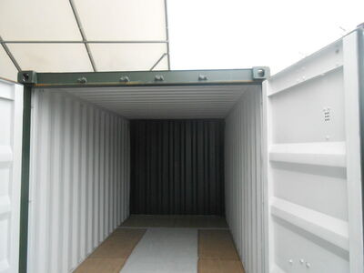 SHIPPING CONTAINERS 15ft Original Doors Green CO150002 click to zoom image