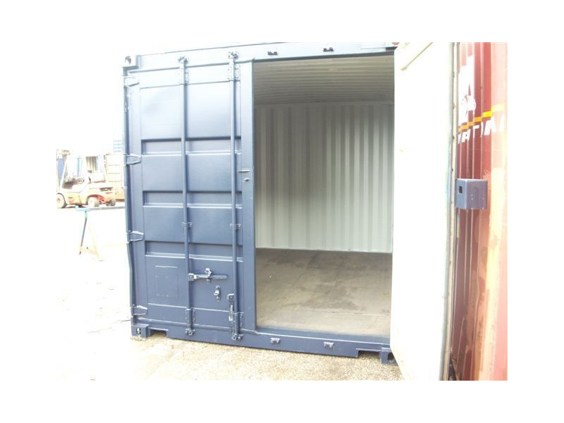 SHIPPING CONTAINERS 11ft S2 67005 click to zoom image