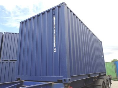SHIPPING CONTAINERS 20ft ISO 32770 click to zoom image