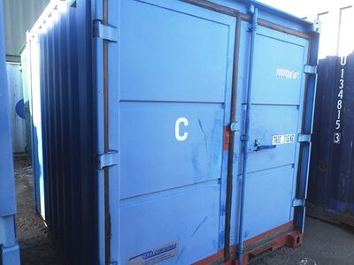 SHIPPING CONTAINERS 8ft S1 High Cube