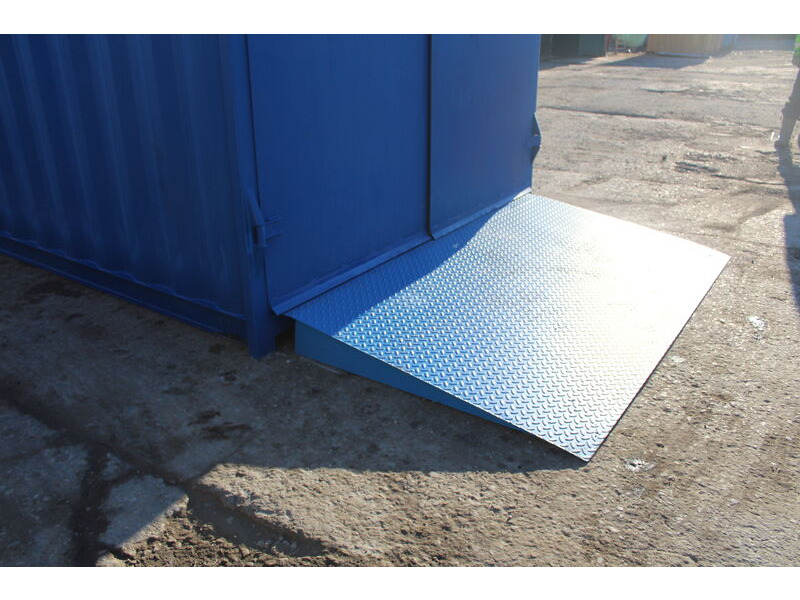 SHIPPING CONTAINERS 8ft x 4ft container ramp - 5 tonnes click to zoom image
