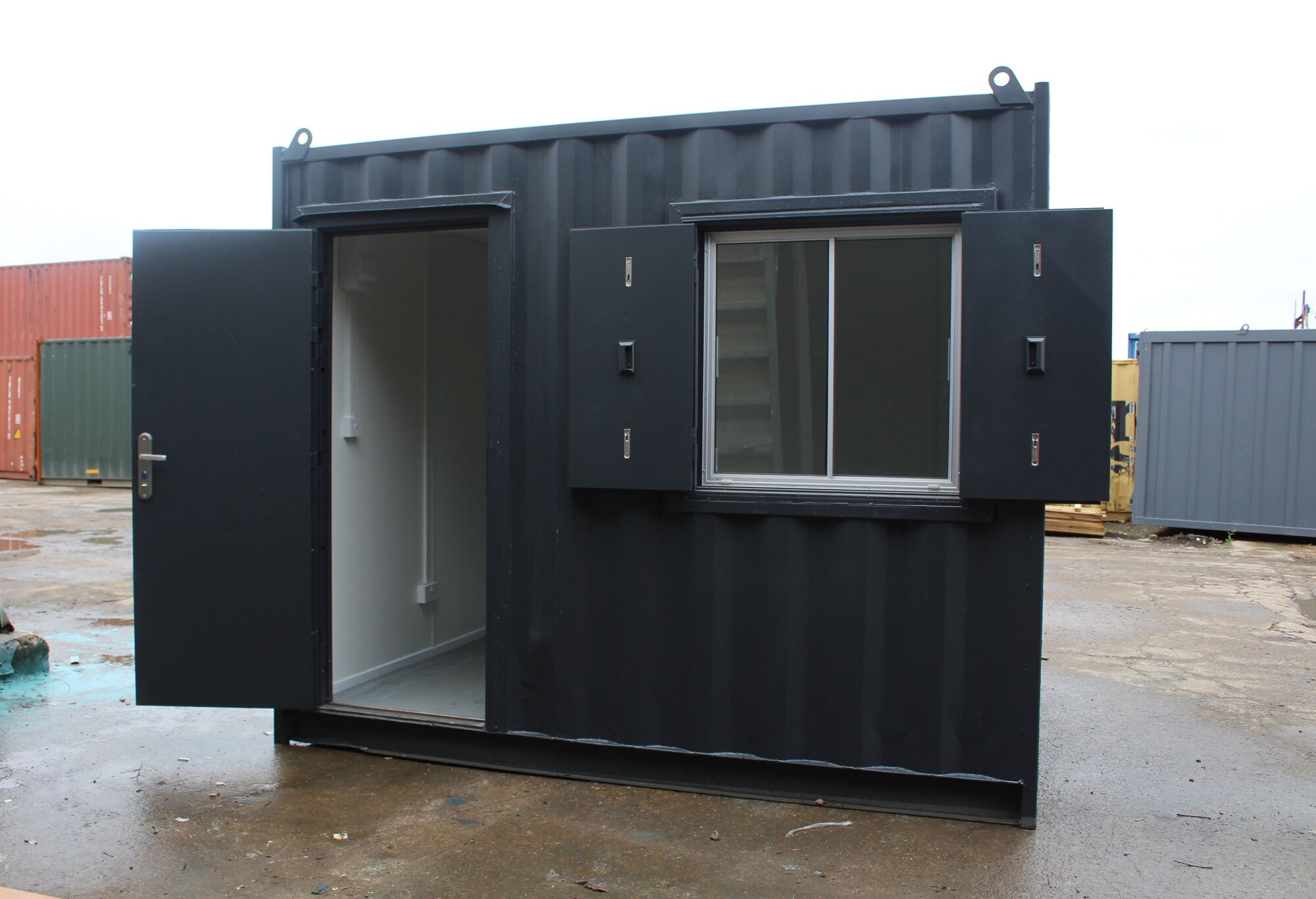 SHIPPING CONTAINERS 10ft ModiBox Office | £ | Offices, Classrooms &  Canteens | Quality Used | Containers Direct