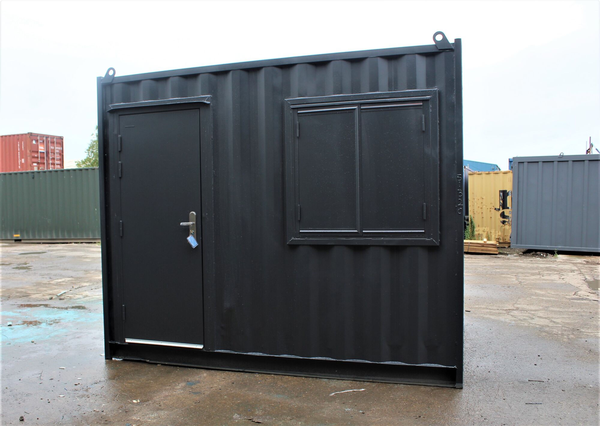 SHIPPING CONTAINERS 10ft ModiBox Office | £ | Offices, Classrooms &  Canteens | Quality Used | Containers Direct