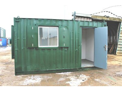 SHIPPING CONTAINERS 15ft ModiBox Office click to zoom image