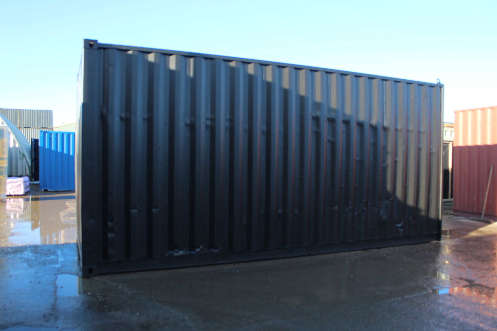 SHIPPING CONTAINERS 20ft Used HC Patio Doors, Ply Lined, Black