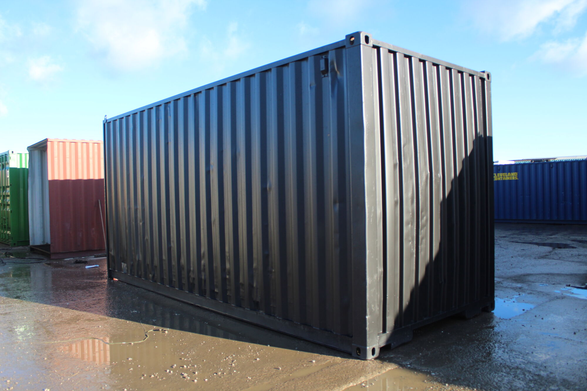 SHIPPING CONTAINERS 20ft Used HC Patio Doors, Ply Lined, Black