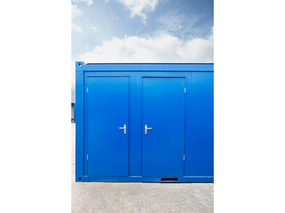 SHIPPING CONTAINERS 20ft toilet cabin CTX2031 click to zoom image