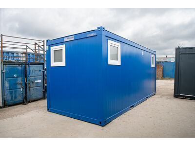 SHIPPING CONTAINERS 20ft toilet cabin CTX2031 click to zoom image