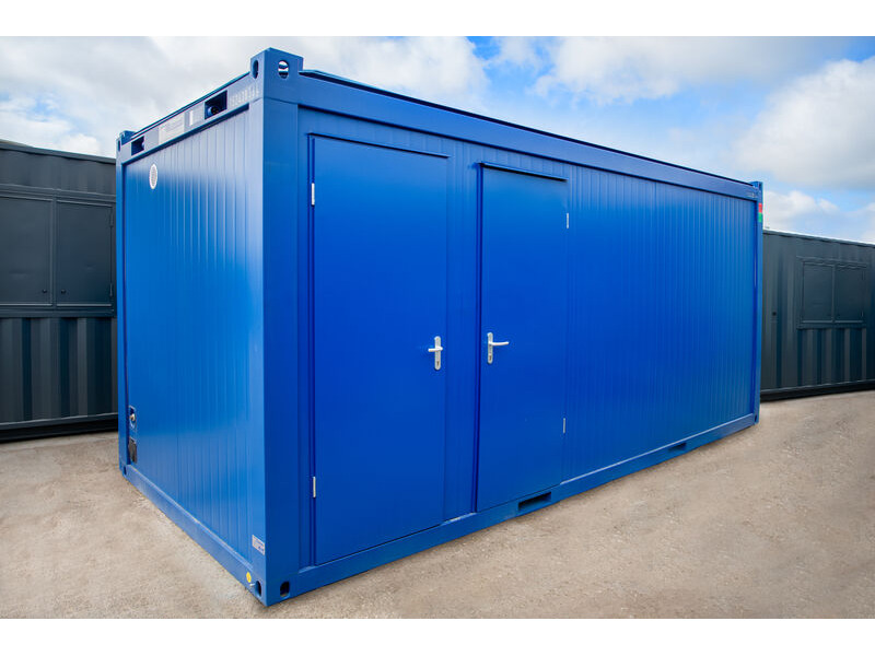 SHIPPING CONTAINERS 20ft toilet cabin CTX2031 click to zoom image