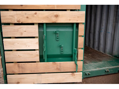 SHIPPING CONTAINERS Used 20ft Container with Cladding - OFF132916 click to zoom image