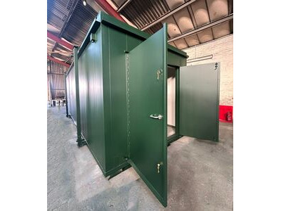 SHIPPING CONTAINERS Used 24ft x 8ft Steel Storage Container - OFF137663