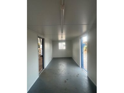 SHIPPING CONTAINERS Used 24ft Portable Cabin - OFF136388 click to zoom image