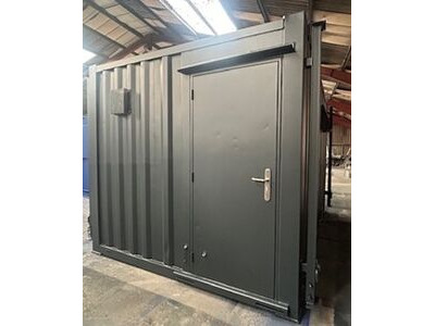 SHIPPING CONTAINERS 13ft x 9ft Container Toilet Cabin - OFF137953