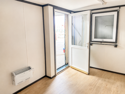 SHIPPING CONTAINERS Used 32ft x 10ft Office Cabin - OFFM137637 click to zoom image