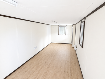 SHIPPING CONTAINERS Used 32ft x 10ft Office Cabin - OFFM137637 click to zoom image