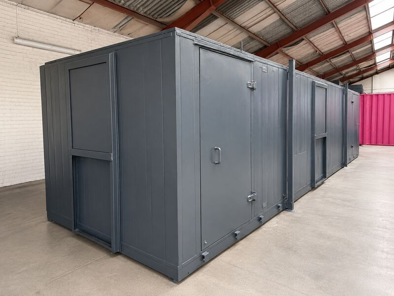 SHIPPING CONTAINERS Used 32ft x 10ft Office Cabin - OFFM137637 click to zoom image