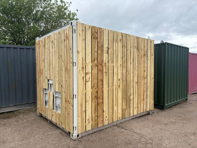 SHIPPING CONTAINERS Used 10ft OSB Lined, Insulated & Cladded - OFF137493 click to zoom image
