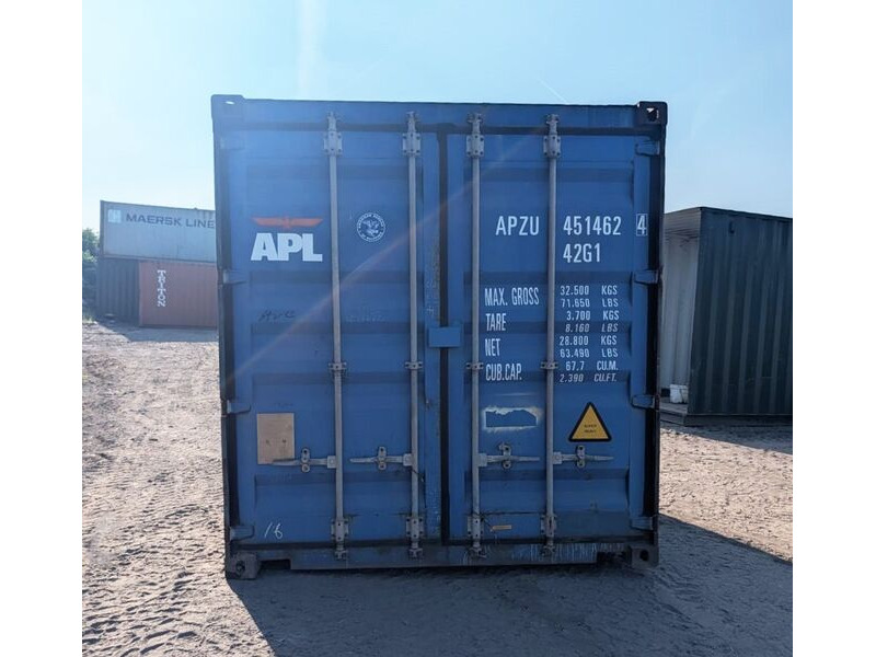 SHIPPING CONTAINERS Used 8ft Container - OFF135296 click to zoom image