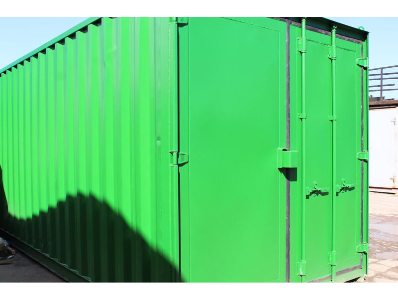 SHIPPING CONTAINERS 24ft Container S3 click to zoom image