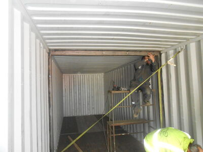 SHIPPING CONTAINERS 40ft Transportable as 2 x 20ft units SC70 click to zoom image