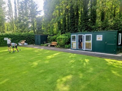 Flat Pack Shipping Containers 5.6m x 2.3m linked Expandakabin click to zoom image