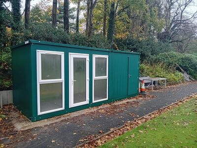 Flat Pack Shipping Containers 5.6m x 2.3m linked Expandakabin