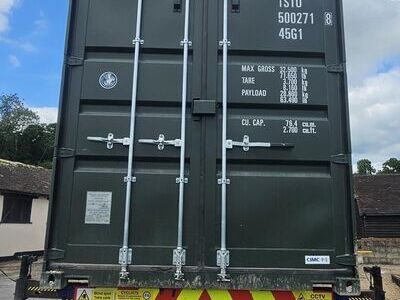 What is the Best Type of Door For a Shipping Container?