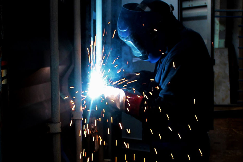 Welding shipping container